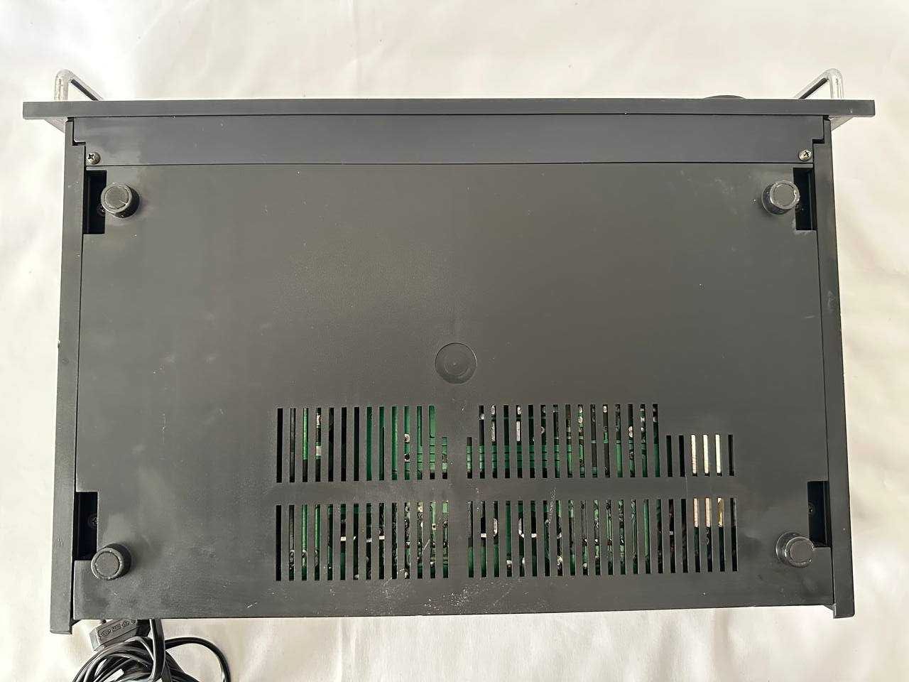 GPM-8000 A Stereo Amplifier – Klasyczny Wzmacniacz Hi-Fi 2x35W
