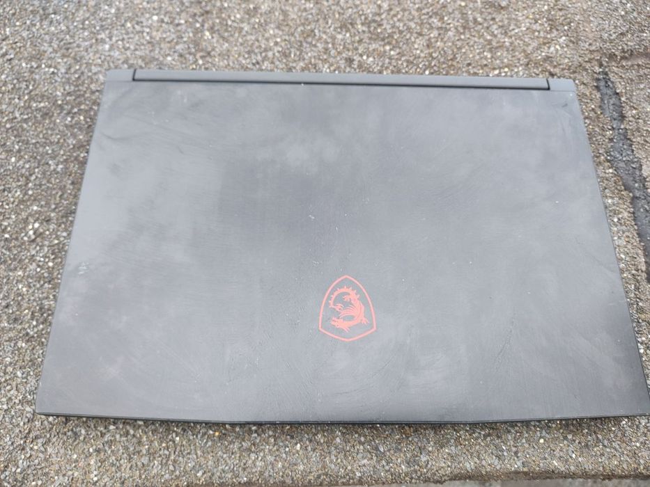 Ноутбук MSI rtx 3050