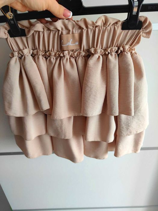 211. spódniczko - spodenki LALU r,uni beż