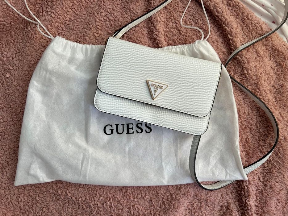 Carteira/bolsa guess branca