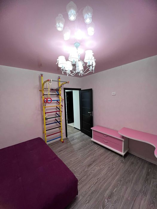 Екс! Продам 2к квартиру 52м2! Новий ремонт! Метро Академика Павлова!