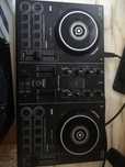 DDJ200 em perfeito estado, ideal para iniciantes.