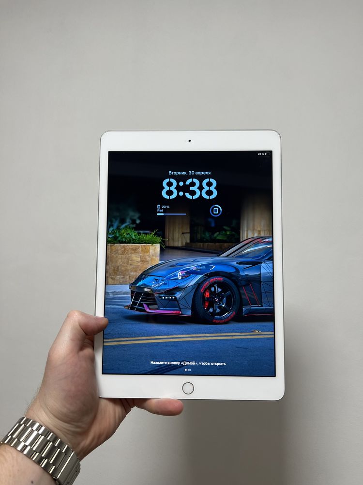 Apple Ipad 10.2 2020 gen7 акб94% в идеальном состоянии Apple pencil