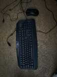 Vendo rato da reizar e teclado da nplay