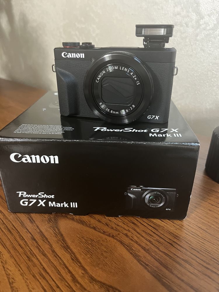 Цифрова фотокамера Canon PowerShot G7 X Mark III в НАЯВНОСТІ