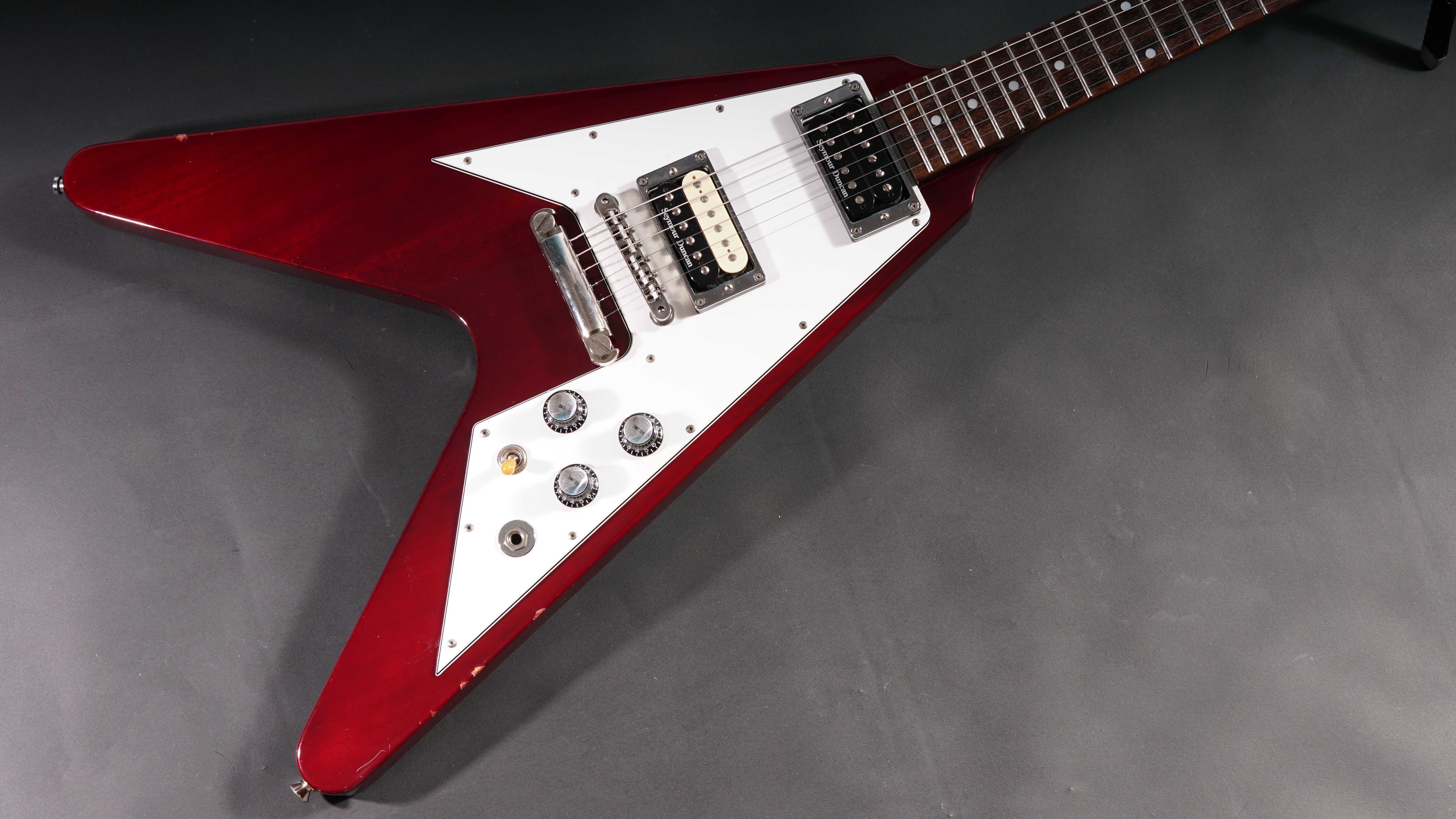 ESP Edwards E-FV-120D | 2011 | Flying V |  SH-1 & SH-5 | Gibson Deluxe