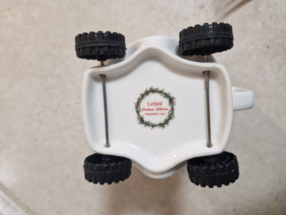 Новорічний набір посуду