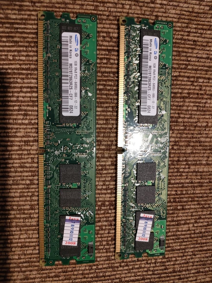 Оперативная память 1GB DDR2-800 PC2 6400. Цена за 1 шт., есть 4 шт.