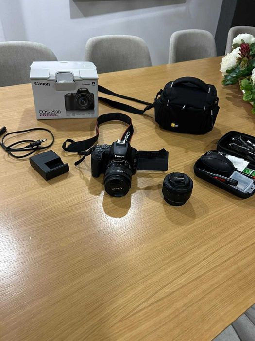 CANON EOS 250D + 18-55mm + 50mm + Bolsa de transporte + kit limpeza
