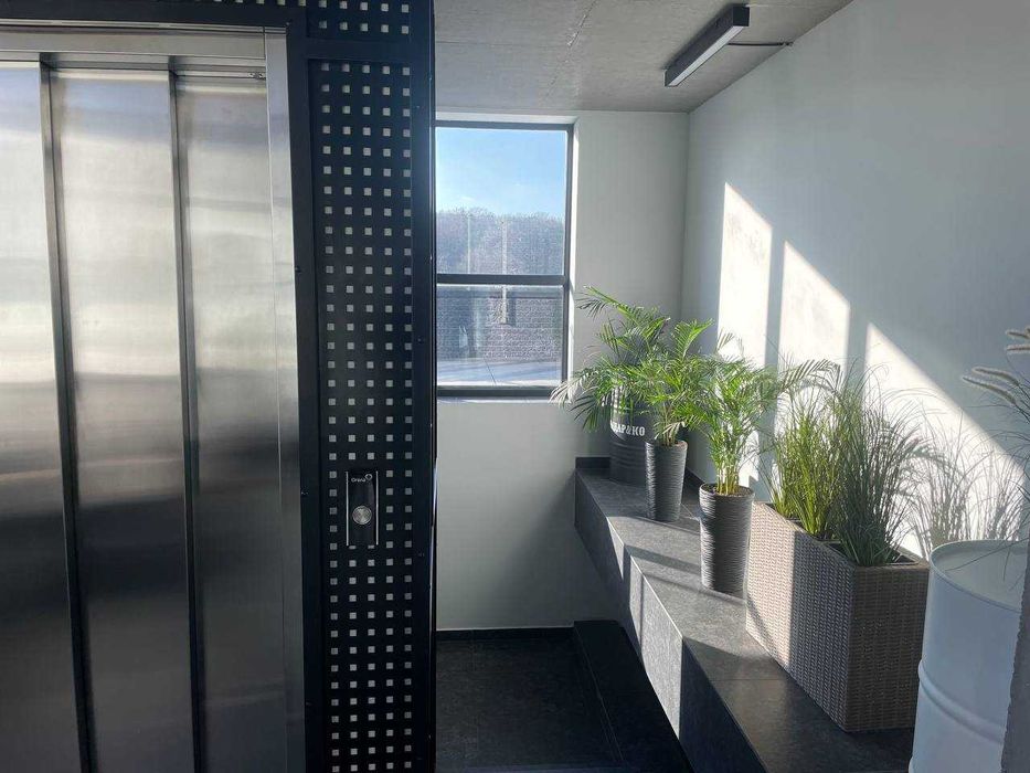 Аренда / Офис / ул. Малевича, Печерск, Киев/ м Либідська