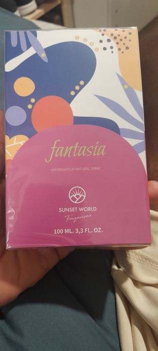 Dois perfumes [Olympia, Fantasia]