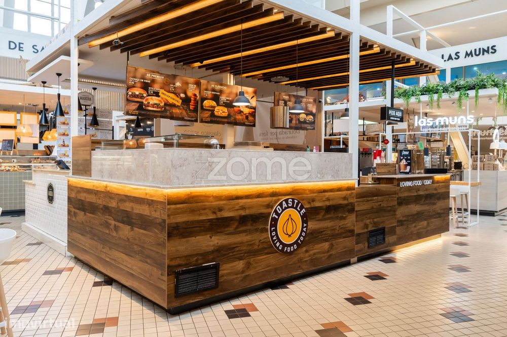 Trespasse de Banca de restauração no Mercado do Bom Sucesso