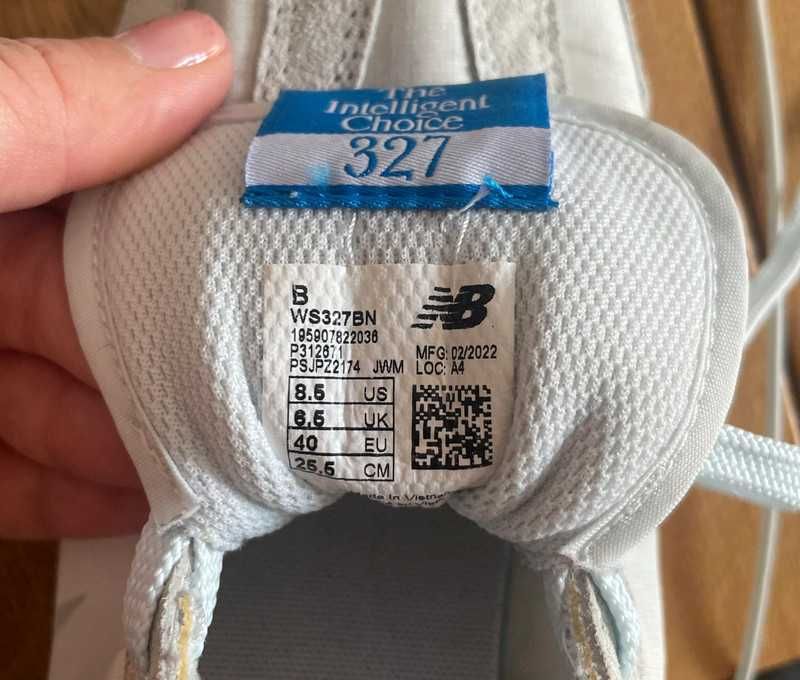 NB adidasy buty sportowe New Balance 327