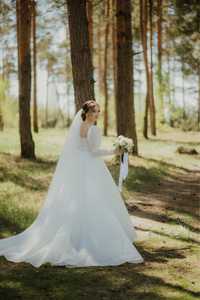 Продам свою весільну сукню від RARA AVIS