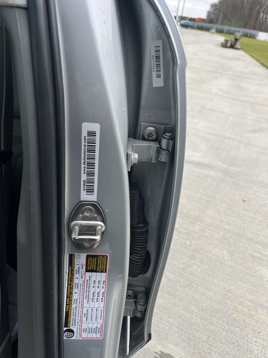 Audi A4 B8 2.0   audi a4 b8  ауді а4 б8