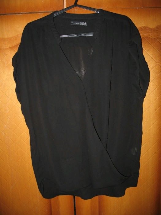 платья и блузки из шифона размер 44-46 и халат домашний