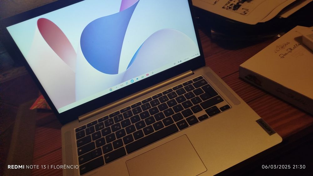 Chrombook lenovo - semi-novo