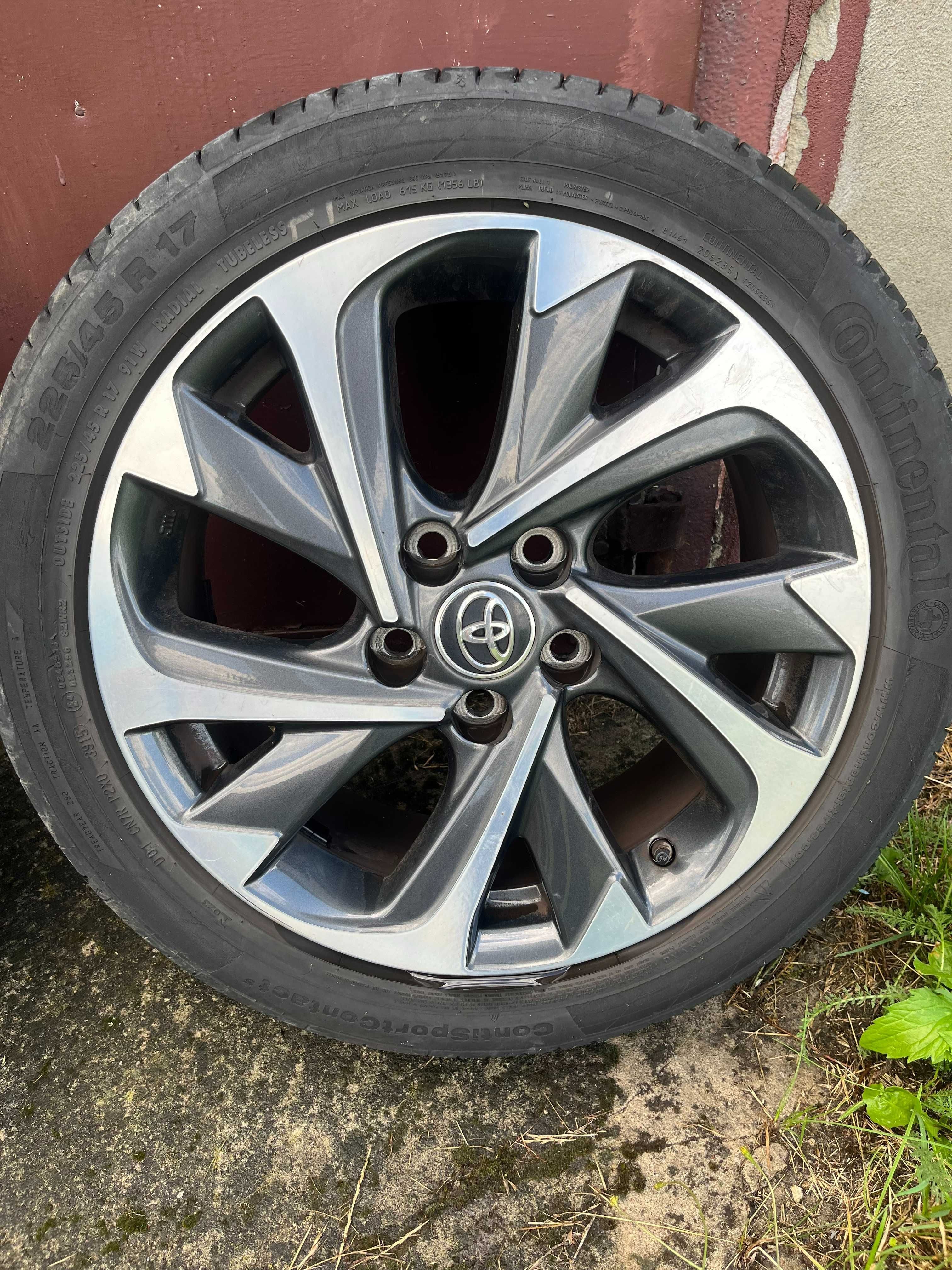 Alufelgi Toyota Auris Corolla 17"
