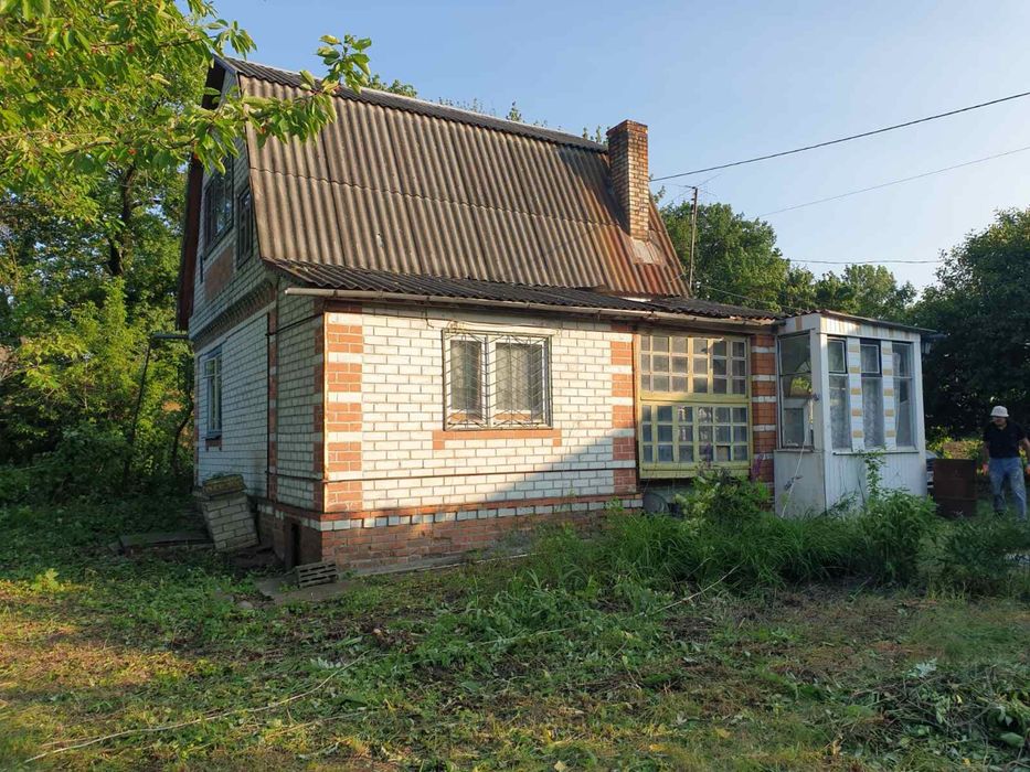 Продам двухэтажный дом