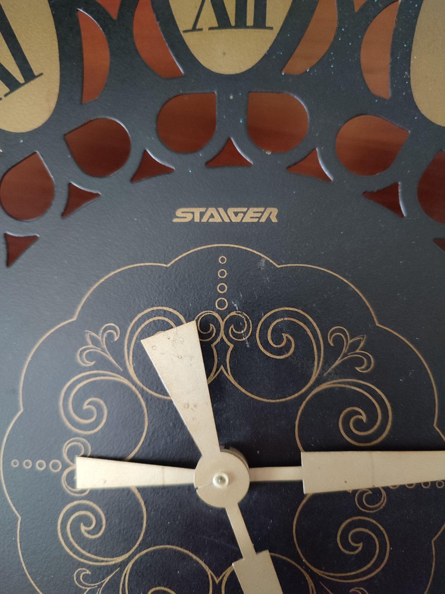 Годинник настінний металевий, Art Deco STAIGER Германія.