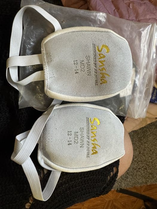 Обувь для танцев, гимнастики