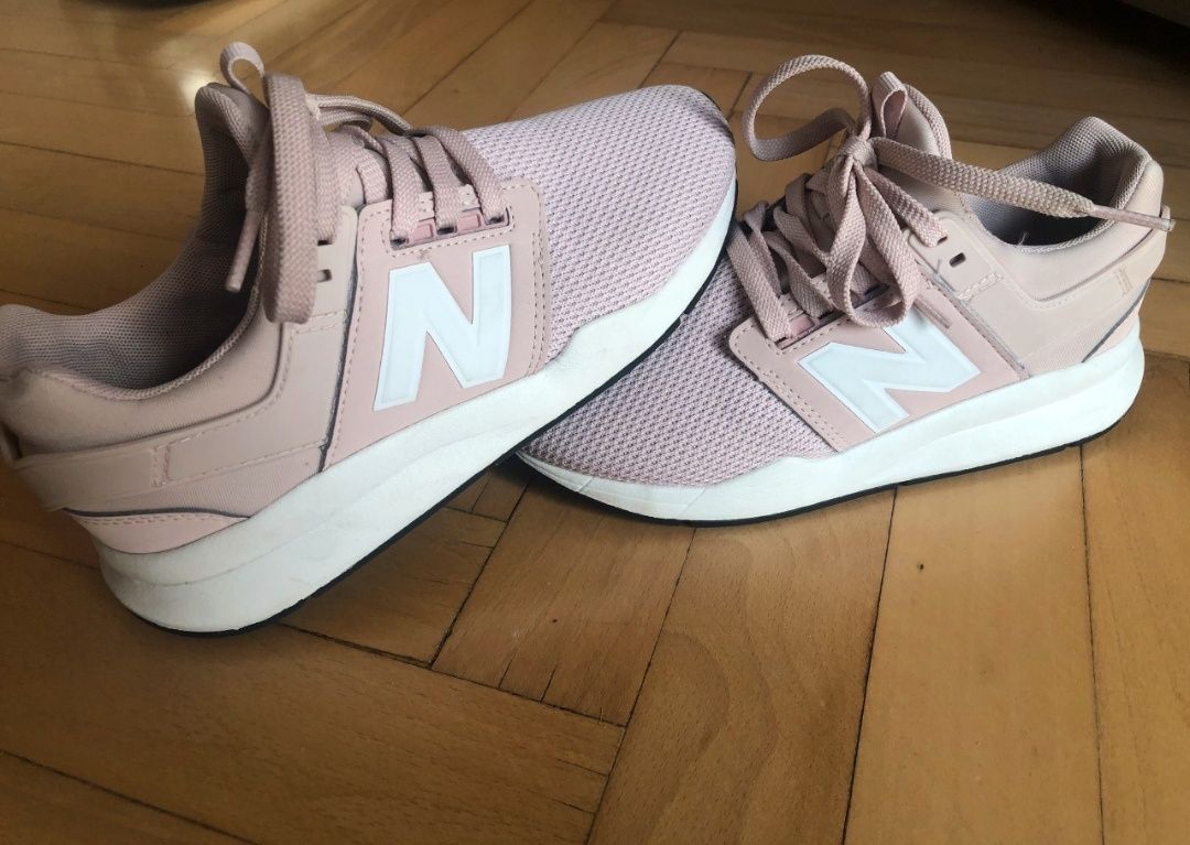 New Balance 247 pudrowy róż