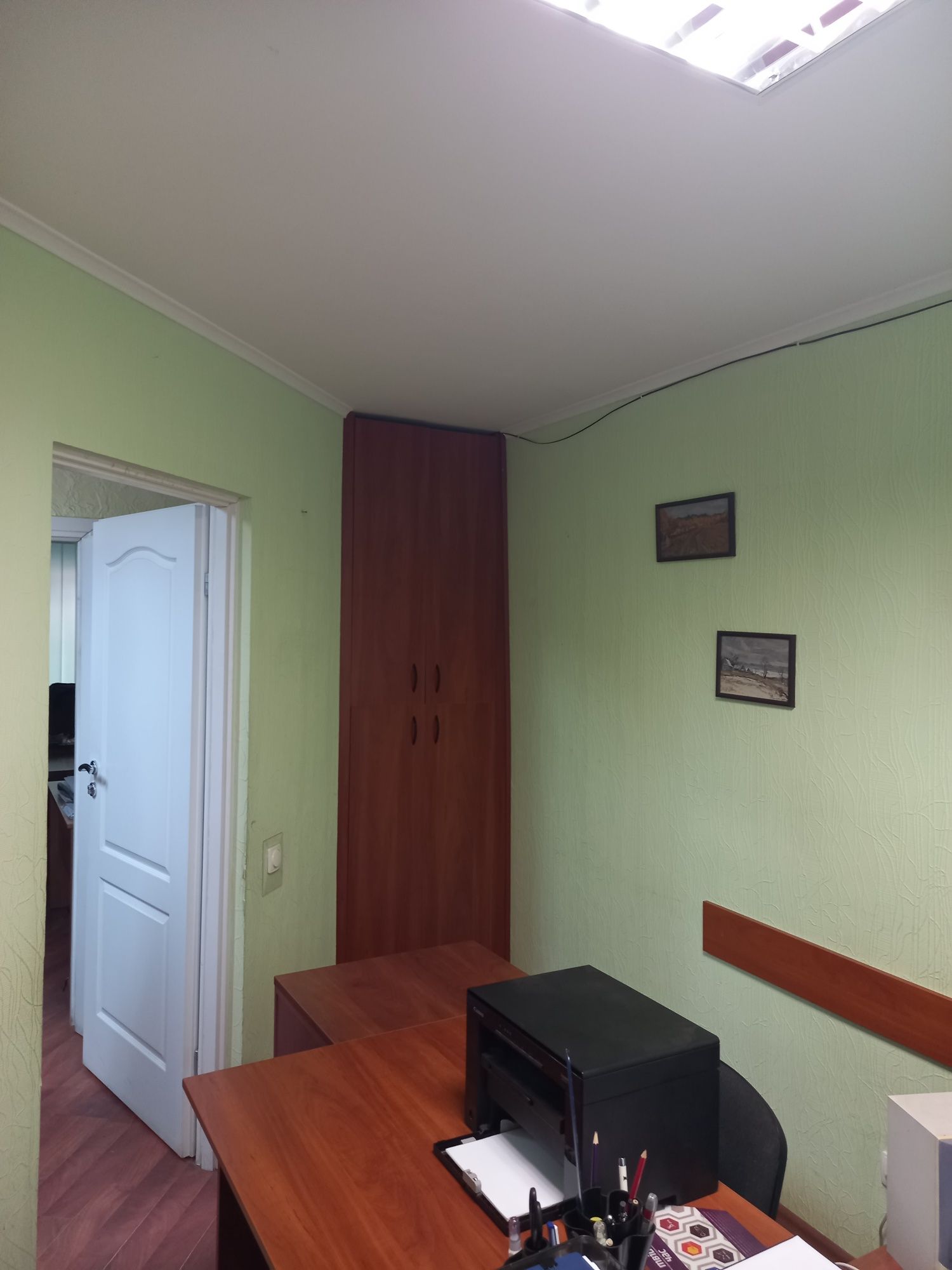 Продам 3х кімнатну квартиру по вулиці Короленко