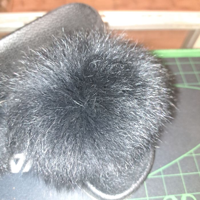 klapki Z naturalnym futrem z jenota