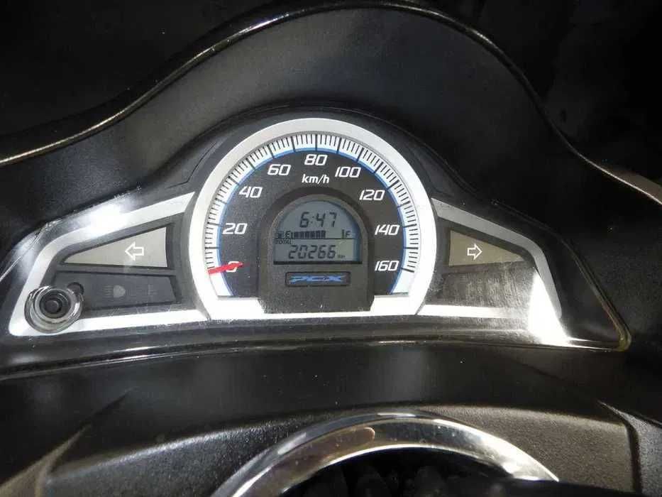 Максі скутер Honda PCX 150 KF18 з документами без пробігу Україною