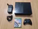 Konsola Xbox one z kinectem padem i akcesoriami