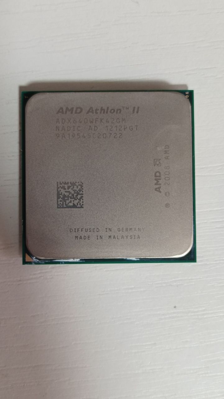 Материнська плата ASRock АМ3+ DDR3 з процесором AMD Athlon x4 640 3,00