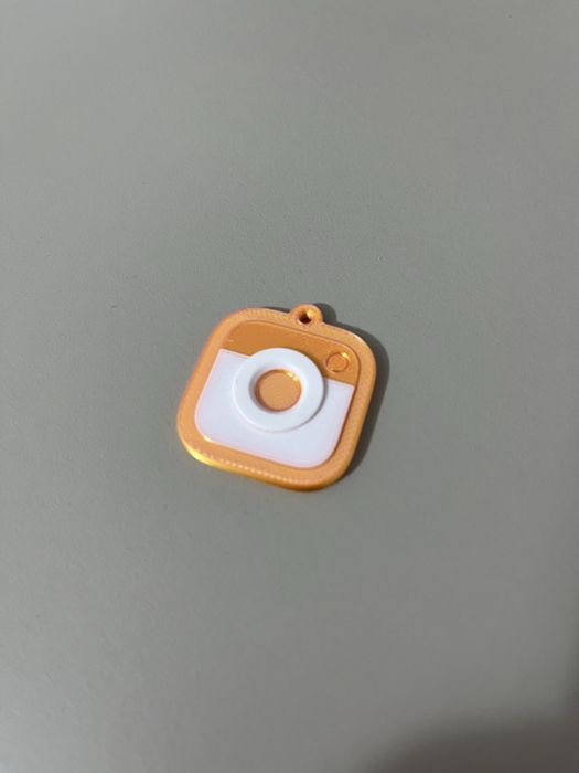 Kustomowy NFC brelok z logo oraz linkiem | Druk 3D, eco PLA
