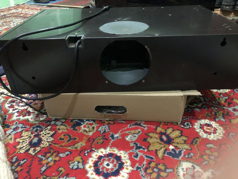 Продам итальянскую вытяжку