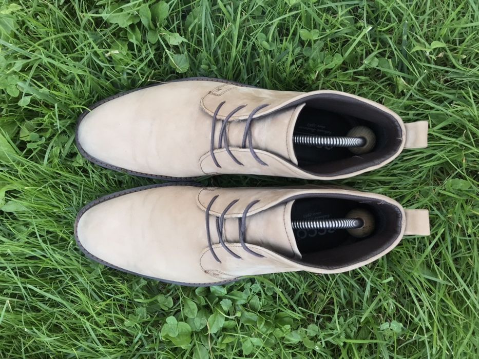 Ecco desert boots leather