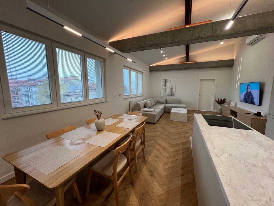 Luksusowy apartament 92 m² z prywatnym balkonem – bez czynszu