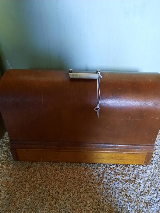 Швейная машина Подольская