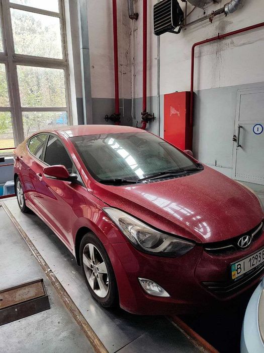 Hyundai Elantra, 1.8