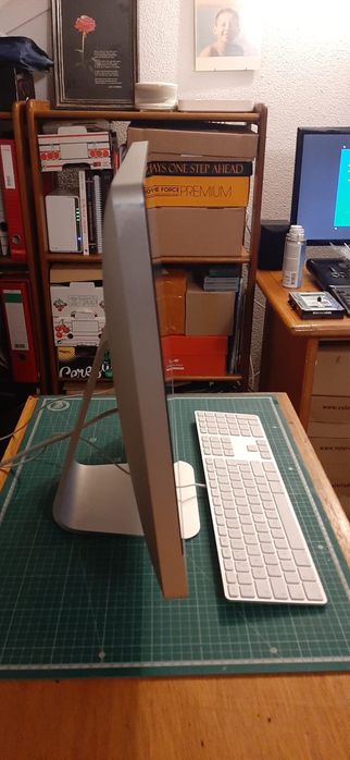 iMac de 21,5 polegadas ( meados de 2011)