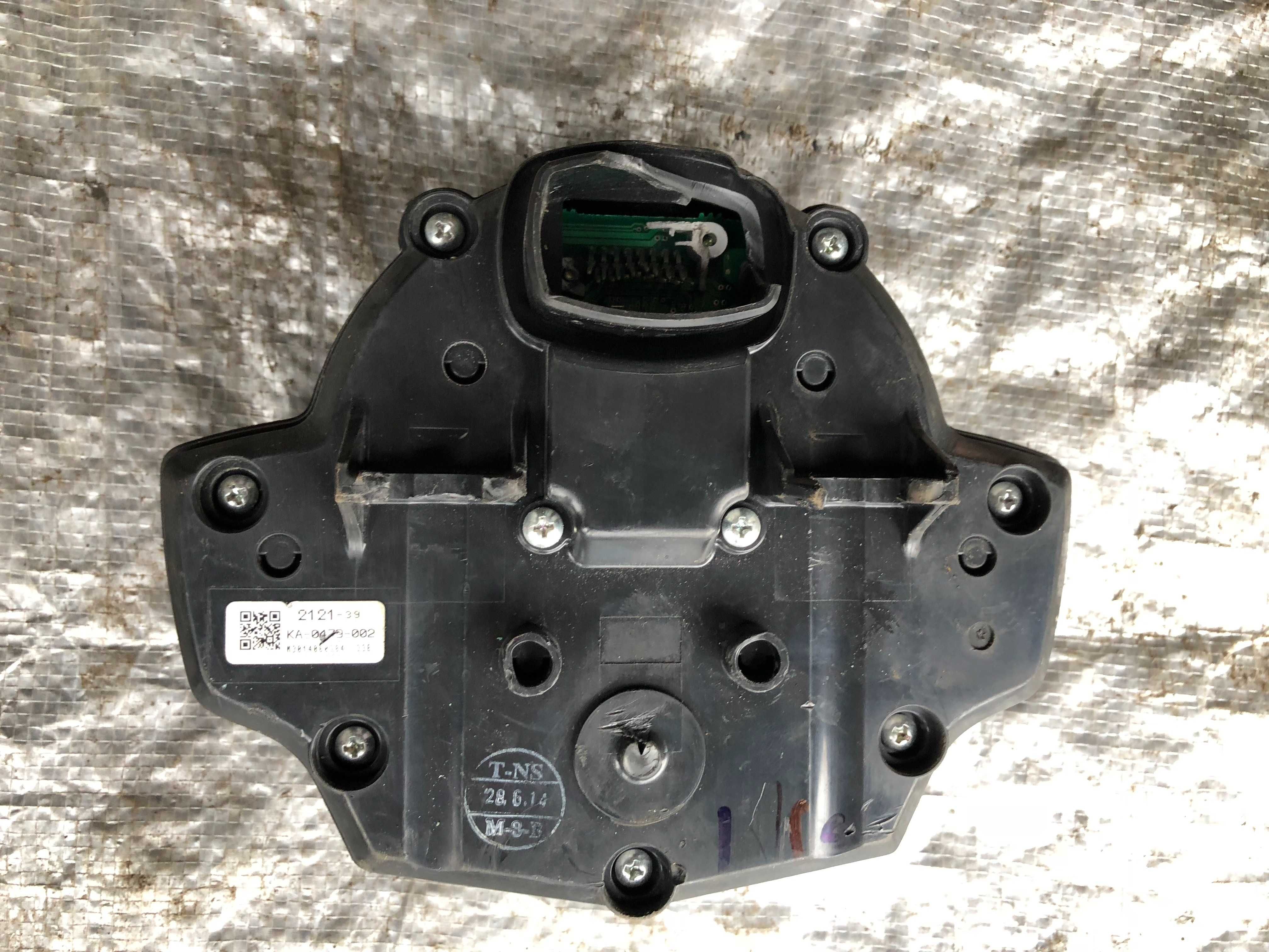 KAWASAKI ER 6 F część owiewki silnik lagi koło