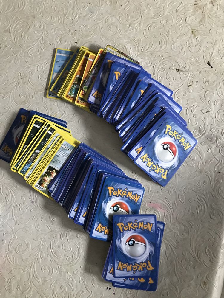 Cartas Pokemon - colecao da minha filha