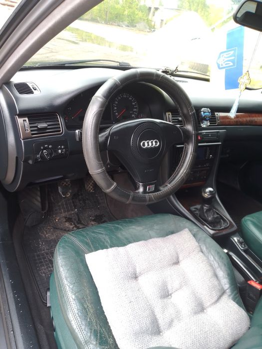 Продам ауді а6 с5 вкладень не потребує, машина аграрному доглянутому с
