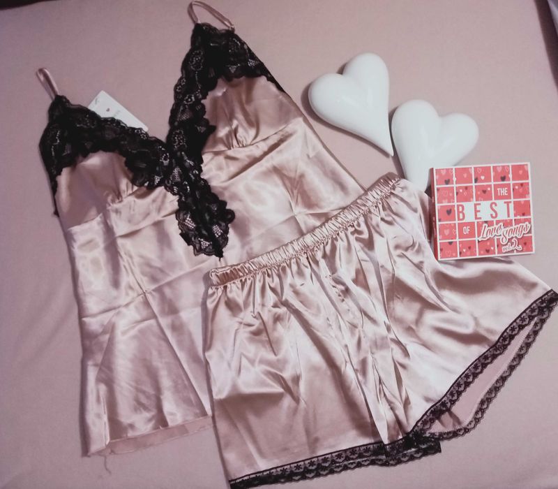 Piżamka piżama satynowa damska top i szorty puder róż WALENTYNKI
