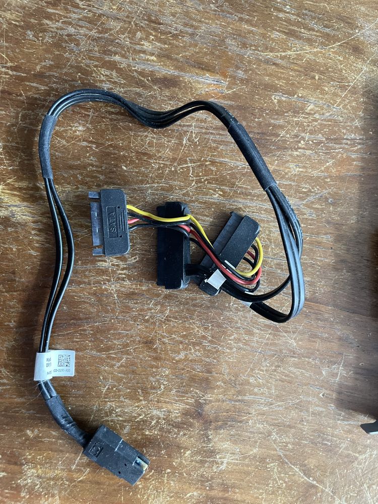 Kontroler SAS S-ATA  PCI-E
