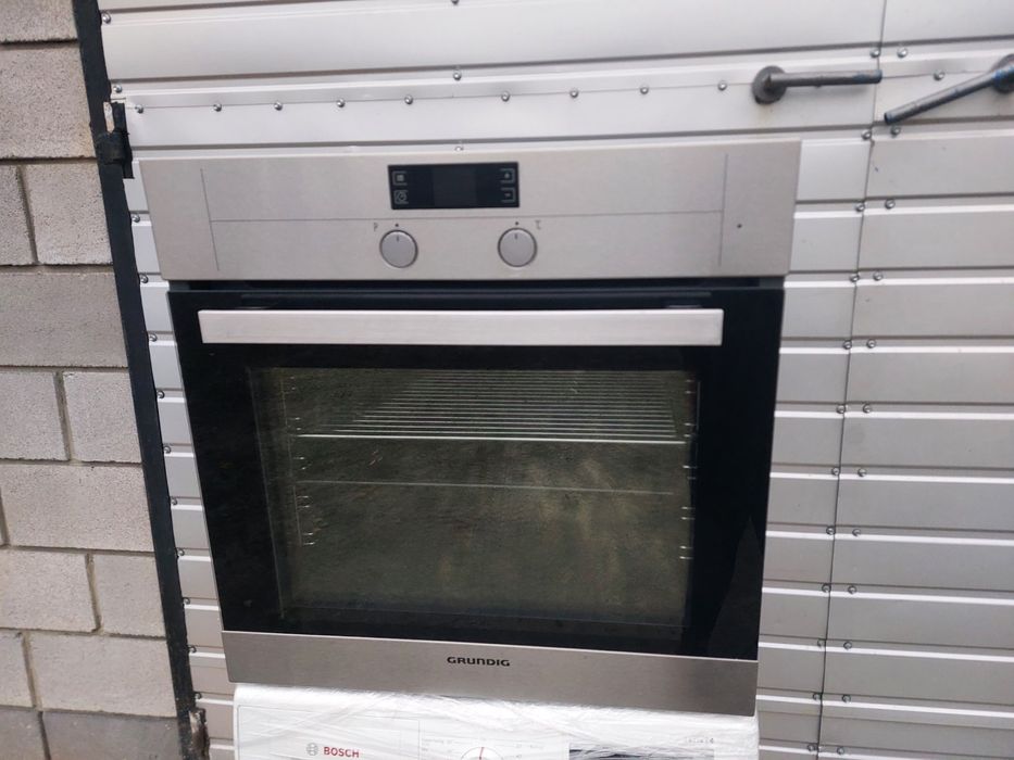 Продам духовку,духова шафа Грундік,GRUNDIC