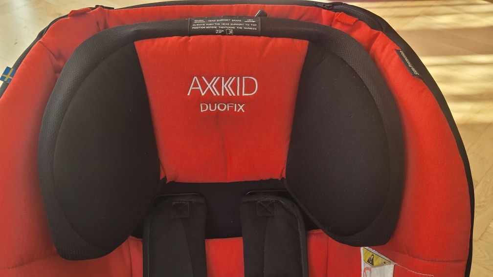 Axkid duofix fotelik samochodowy plus lusterko