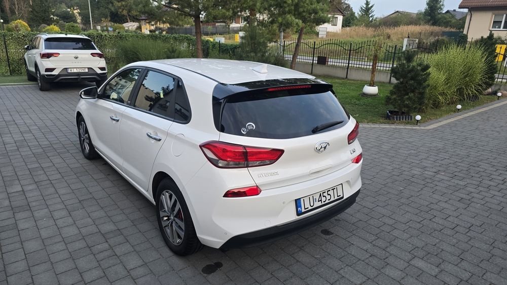 Hyundai i30  wersja Go! 1.6 crdi 100tyś przebieg. Bezwypadkowy