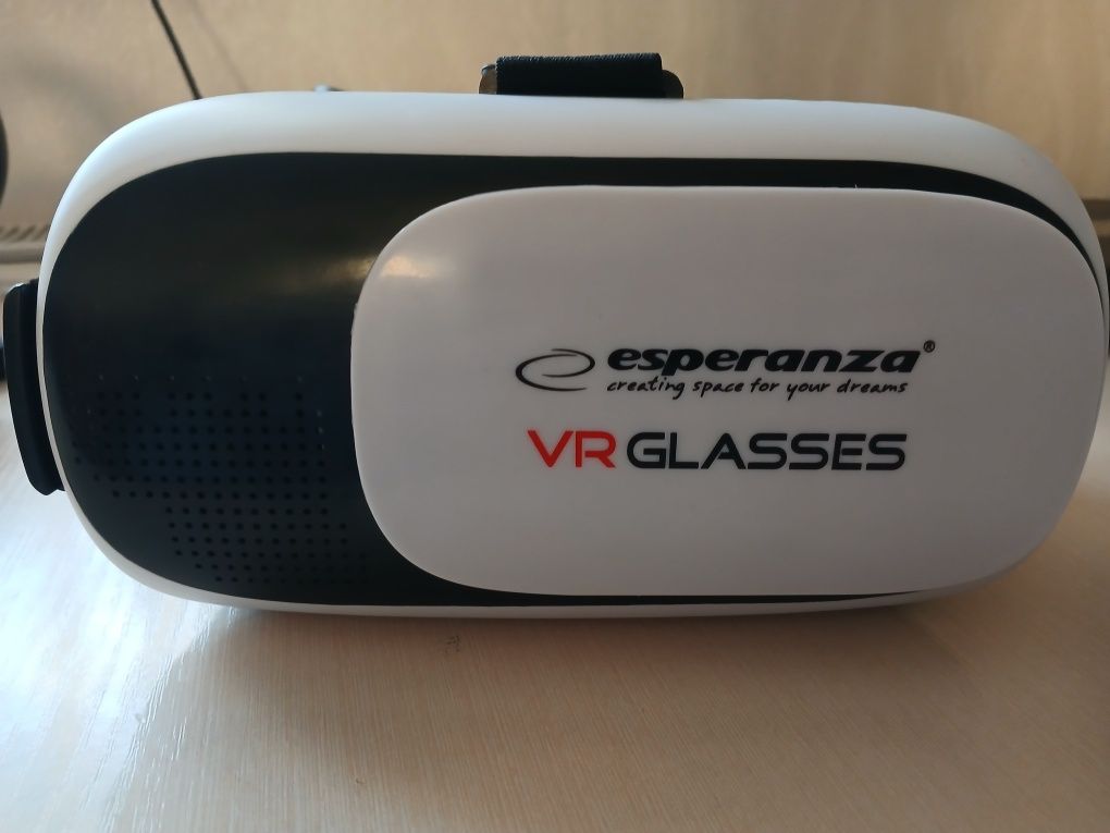 VR очки с телефона Б/У в хорошем состоянии