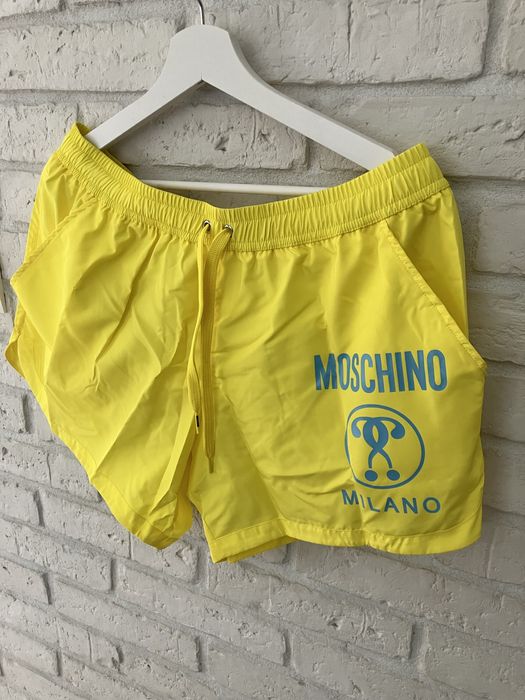 Moschino luksusowe włoskie spodenki szorty Nowe Italy roz.M