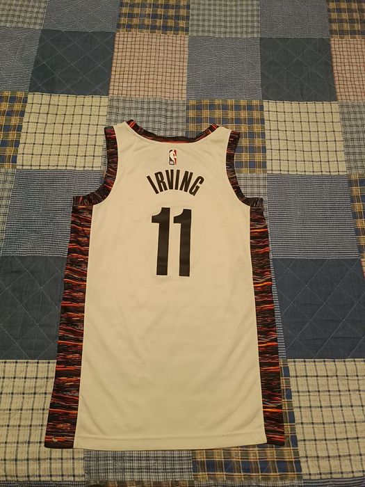 Jersey da NBA oficial - Kyrie Irving, Brooklyn Nets (portes grátis)