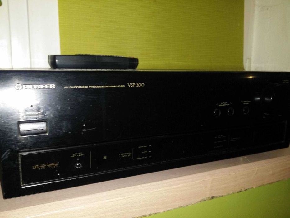 Amplituner pioneer vsp 200